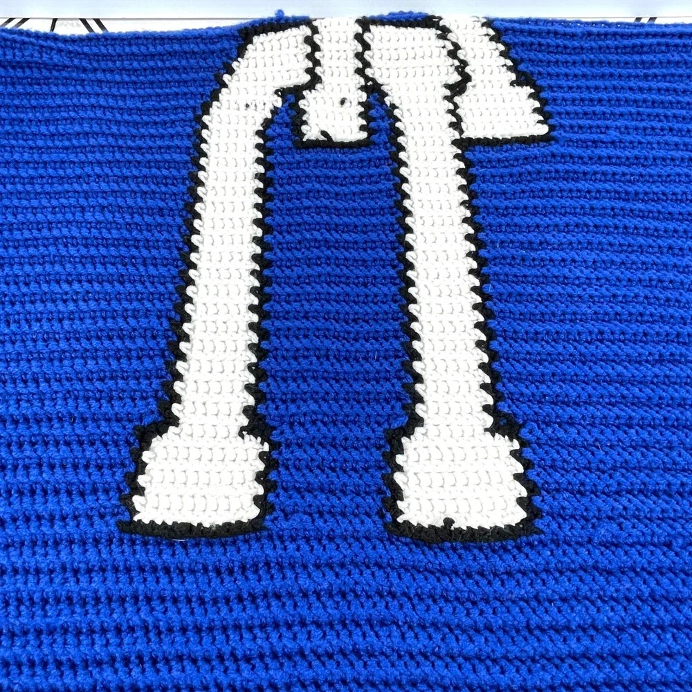 Kentucky Wildcats UK Logo Handmade Crochet Royal Blue Lap Baby Blanket‎ 36x22